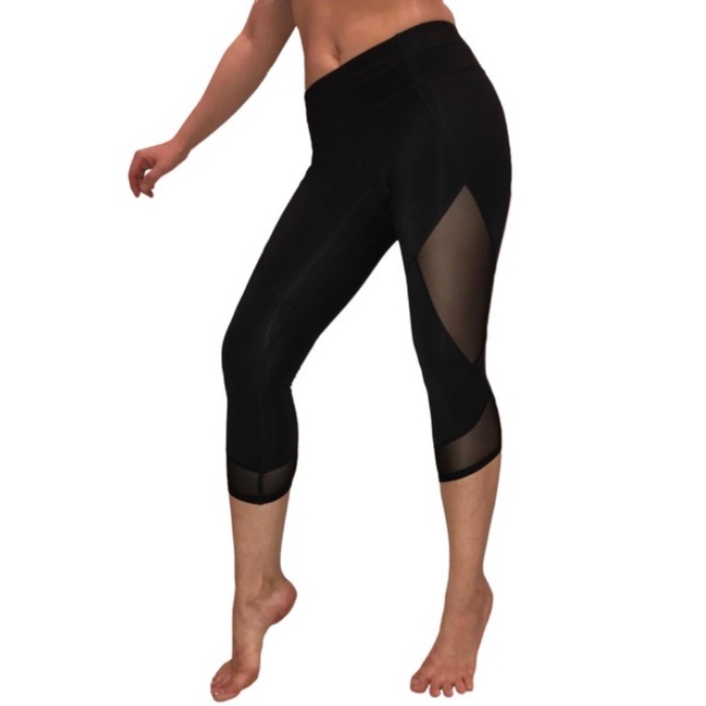 Athleta Cropped Leggings